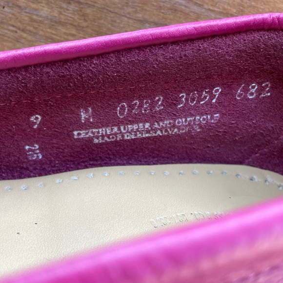 G.H. Bass & Co. Weejuns Pink Leather Loafers - Picture 9 of 11
